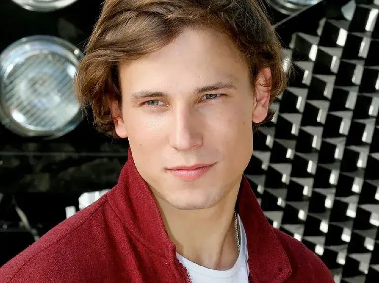 Józef Pawłowski - fascynująca biografia i najważniejsze osiągnięcia