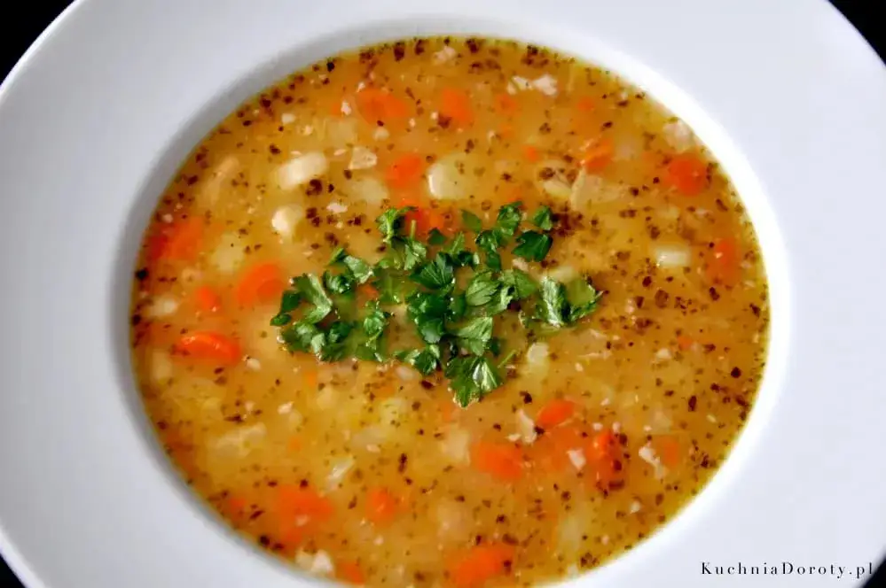 Jakie przyprawy do fasolowej sprawią, że zupa będzie wyjątkowa?