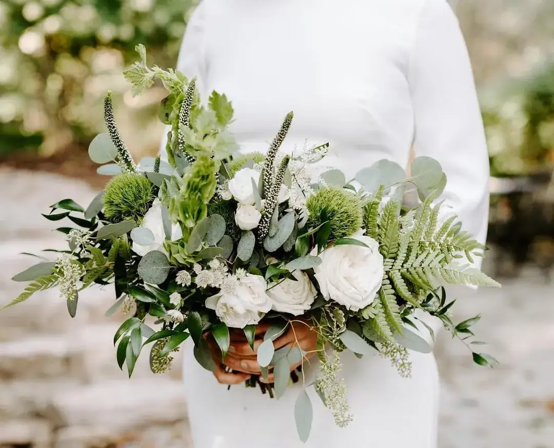 Jak stworzyć piękne kwiaty DIY i zaoszczędzić na dekoracjach