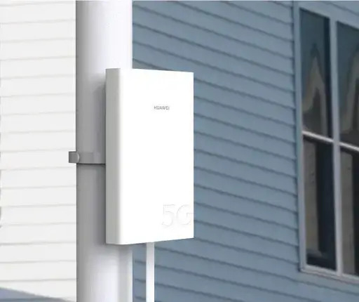 Internet na zewnątrz: Router 4G/5G czy Access Point? Wybierz mądrze