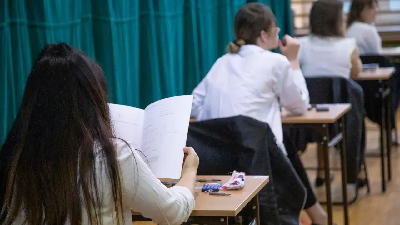 Czy matura jest obowiązkowa? Dowiedz się, co musisz wiedzieć!