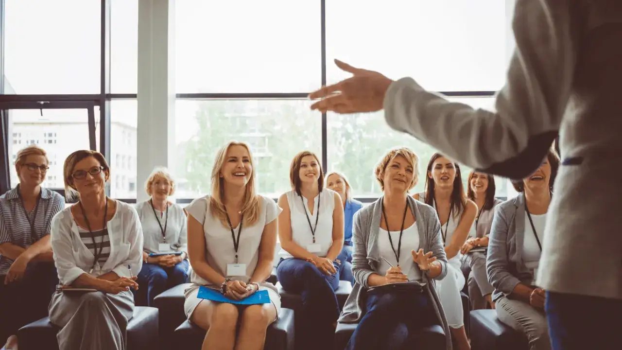 Jakie kursy zawodowe warto zrobić, aby zwiększyć zarobki i szanse na rynku?