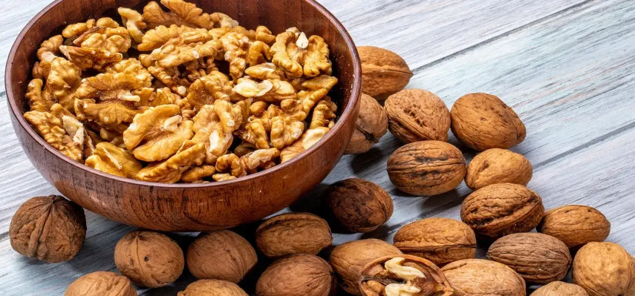 Jak suszyć obrane orzechy włoskie w piekarniku - proste i skuteczne metody