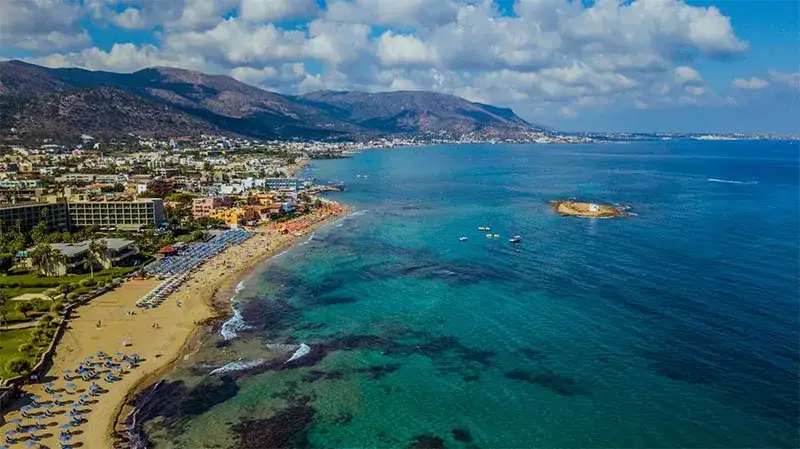 Najlepsze atrakcje w Malia na Krecie, które musisz zobaczyć