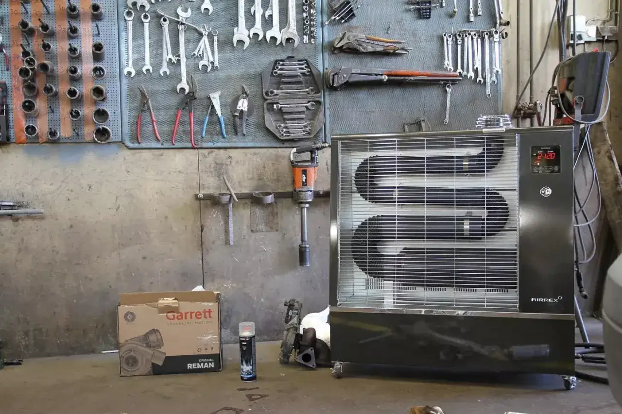 Jak tanio ogrzać warsztat? Tanie i skuteczne metody ogrzewania