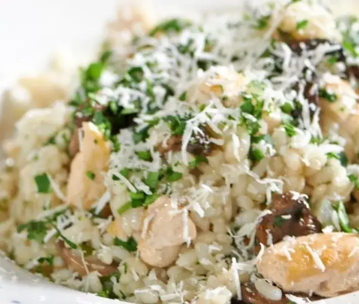 Jak zrobić risotto z kurczakiem – prosty przepis na idealne danie