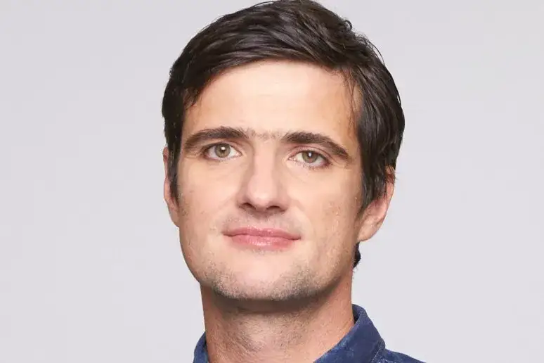 Krzysztof Białkowski: Kim jest znany sportowiec i profesjonalista?