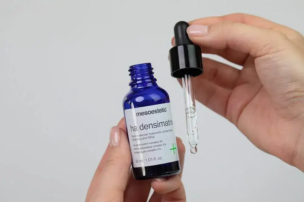 Jak stosować kwas hialuronowy w domu, aby uzyskać maksymalne nawilżenie