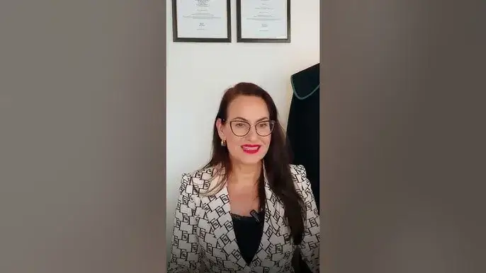 Co to jest teza w rozprawce i dlaczego jest tak ważna?