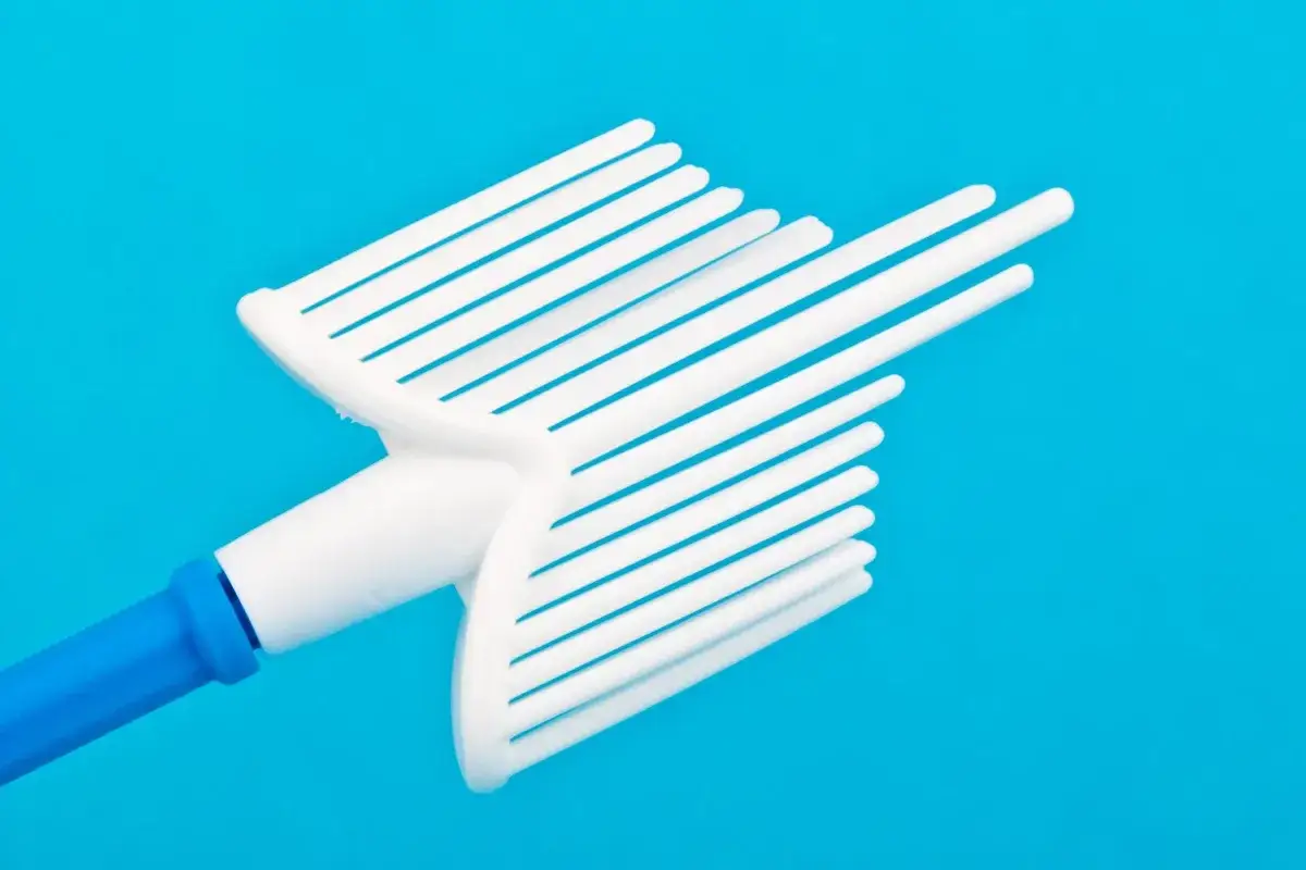 Szczoteczka do cytologii. Czy można zrobic cytologie podczas okresu? Nie, badanie najlepiej wykonać poza menstruacją.