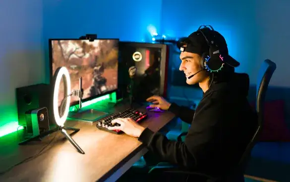 Rola influencerów w promowaniu gier online w 2025 roku poprzez streaming