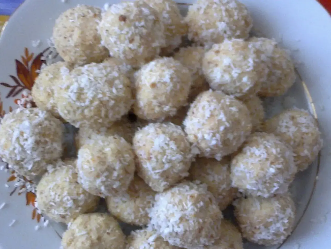 Kulki z mleka w proszku: Rafaello i kakaowe. Smak dzieciństwa!