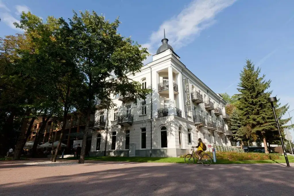 Prywatne sanatoria w Busku-Zdroju bez skierowania - najlepsze oferty