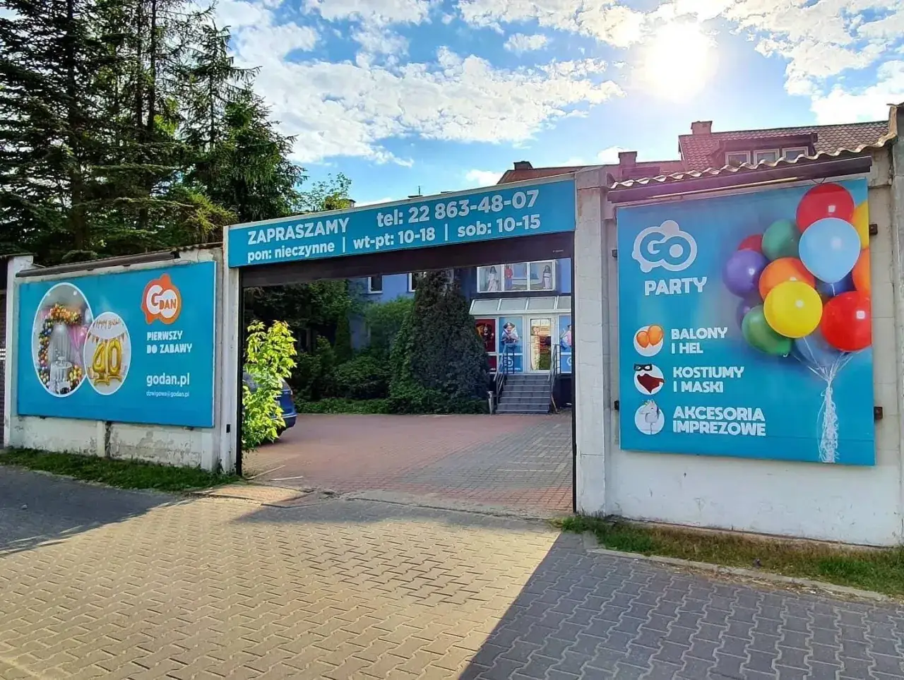 Gdzie nadmuchać balony helem w Warszawie? Sprawdź najlepsze miejsca