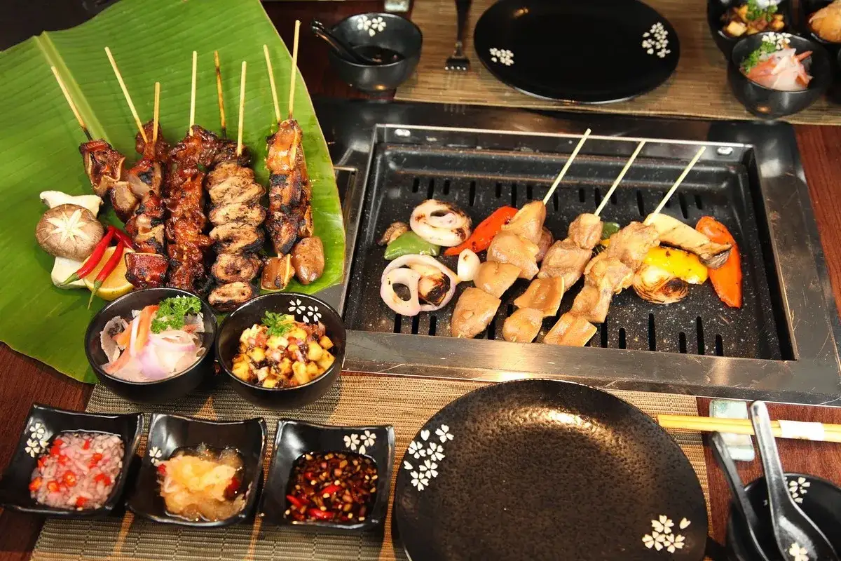 Jakie przyprawy do szaszłyków, aby nadać im wyjątkowy smak?