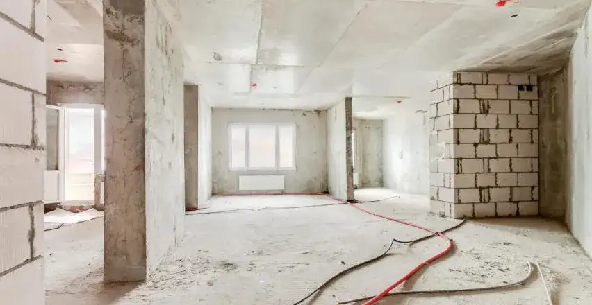 Jak rozpoznać ścianę nośną w starym domu i uniknąć kosztownych błędów