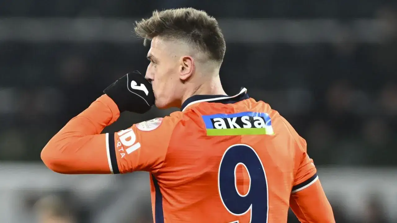 Spektakularny gol Piątka w akcji: Zobacz kluczowy moment meczu