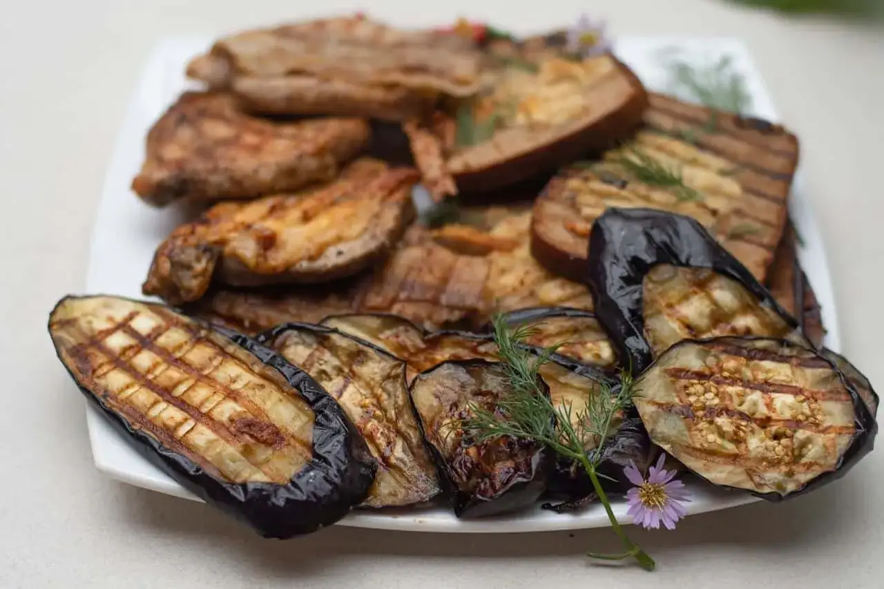 Aubergine grillée : calories ? Maîtrisez sa légèreté !