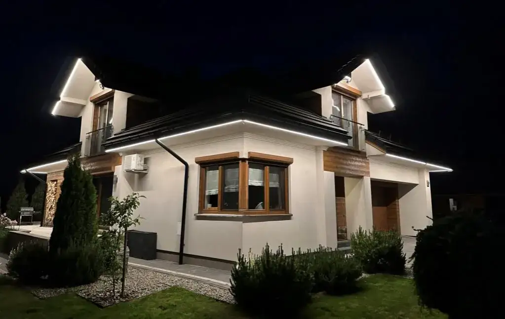 Na jakiej wysokości lampy na elewacji, aby uniknąć błędów w oświetleniu?