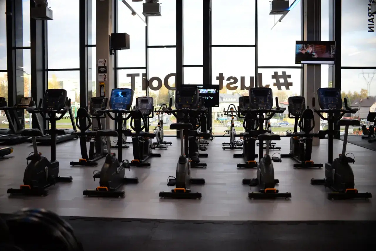 Siłownia Pod Wiatrakami Słupsk: Cennik, Opinie i Oferta