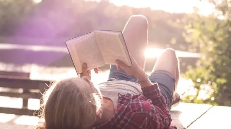 Książka, którą każdy powinien przeczytać - must-read dla każdego miłośnika literatury