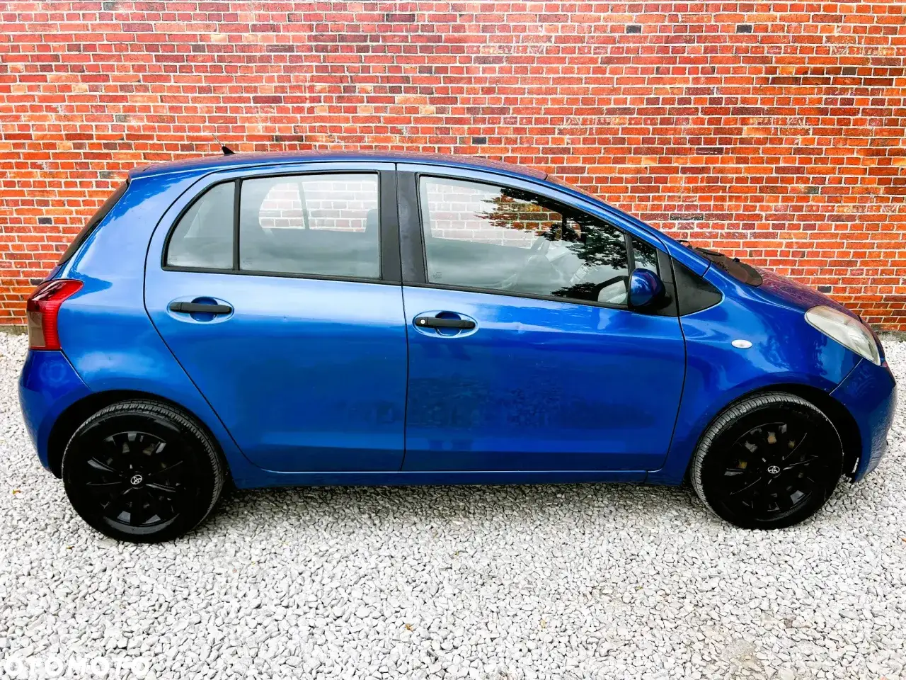 Jaki olej do Toyoty Yaris 1.3 benzyna? Wybierz idealny dla Twojego silnika!