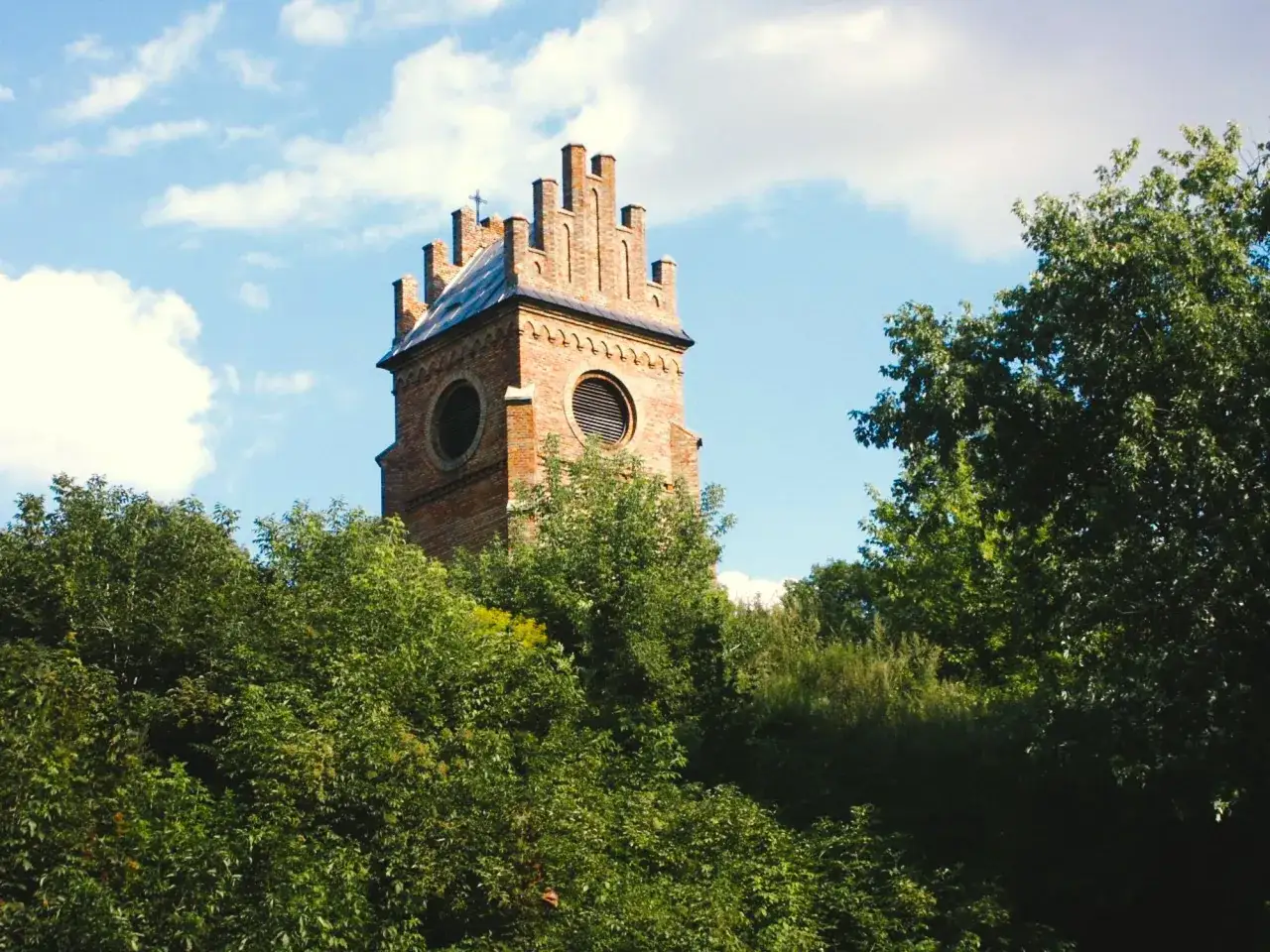 Atrakcje Ciechanów: Odkryj najciekawsze miejsca i wydarzenia