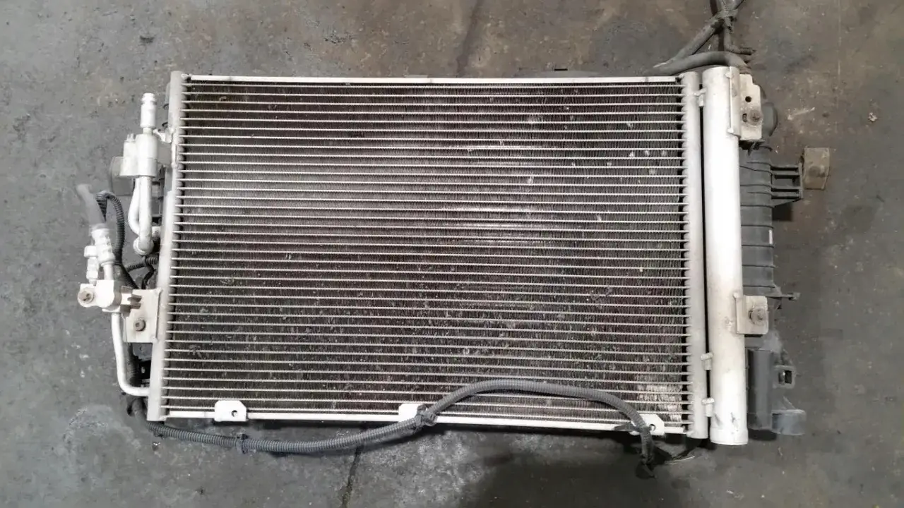 Ile kosztuje chłodnica do opla astry? Ceny i porównania opcji