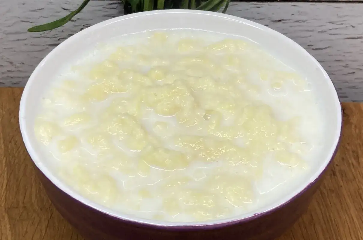 Perfekcyjne kluski lane na mleku w 15 min? Poznaj babciny trik!