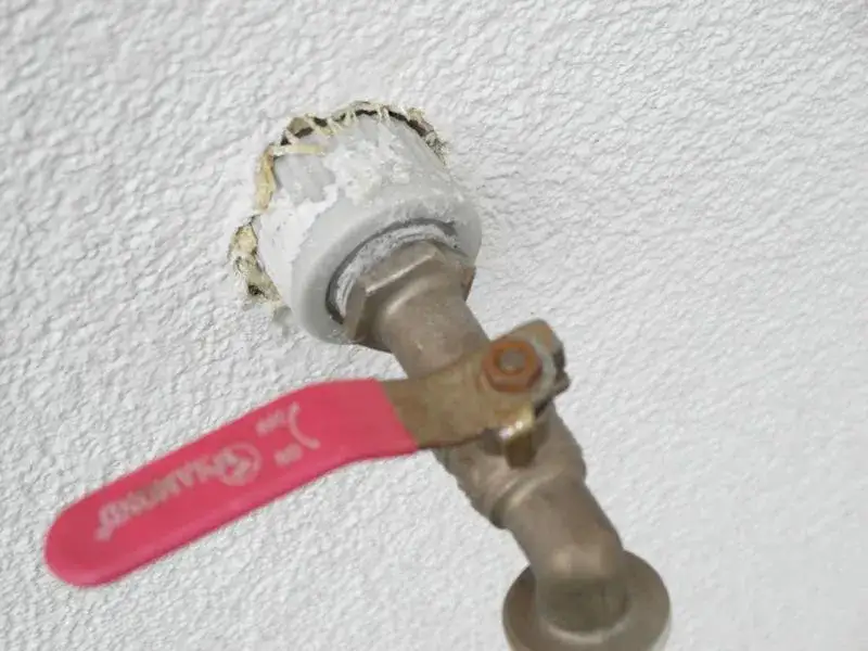 Zapieczony kran? Odkręć go sam! Poradnik i triki fachowca