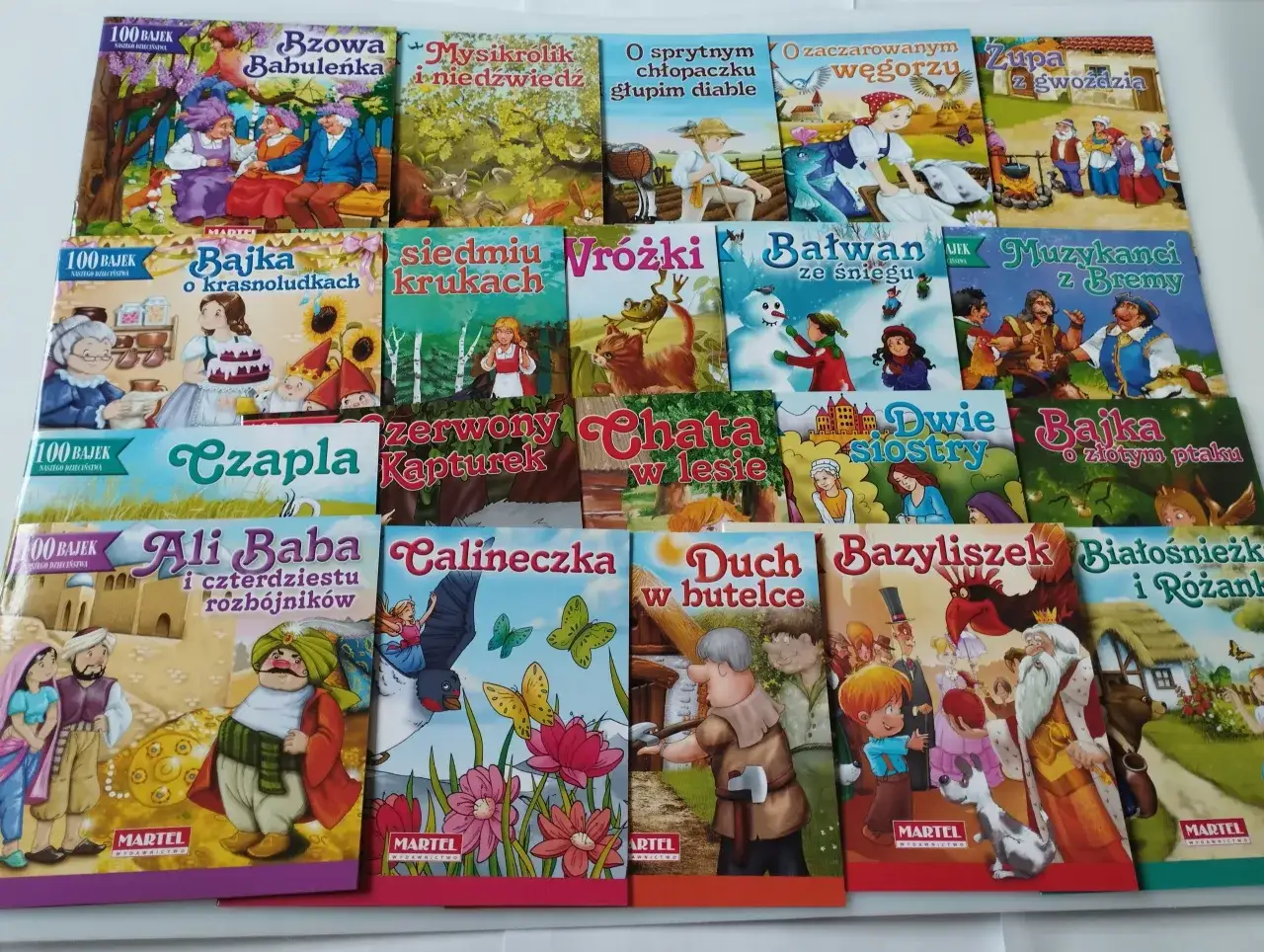 Baśń o złotym ptaku: Odkryj sekrety Grimmów i morał opowieści