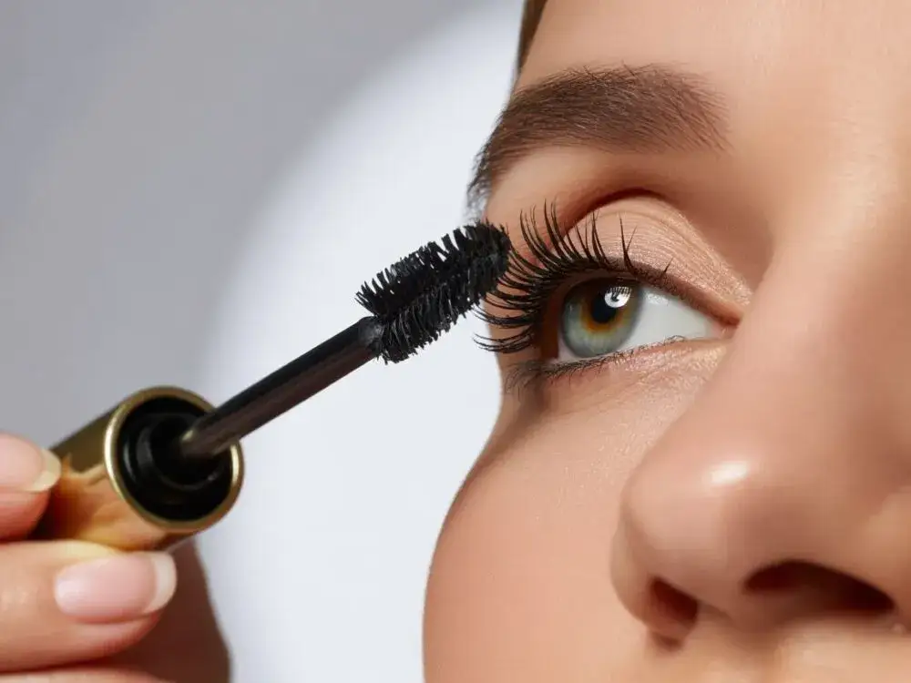 Czy można malować rzęsy po laminacji? Oto co warto wiedzieć, aby nie zaszkodzić efektom