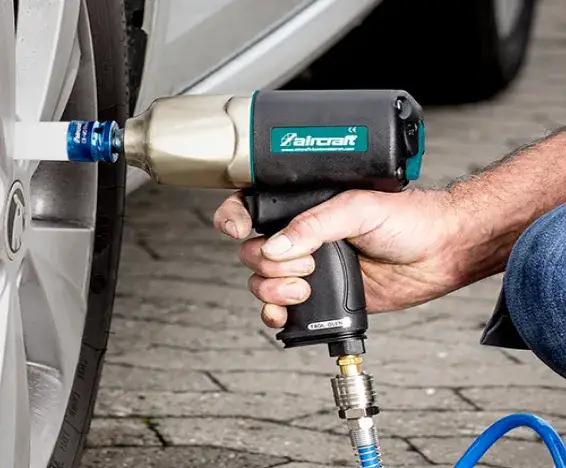 Jaki kompresor do warsztatu wulkanizacyjnego? Wybierz najlepszy model