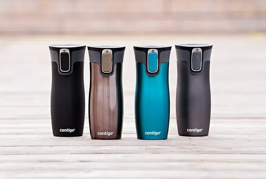 Kubek termiczny czy termos? Poznaj różnice i wybierz idealny