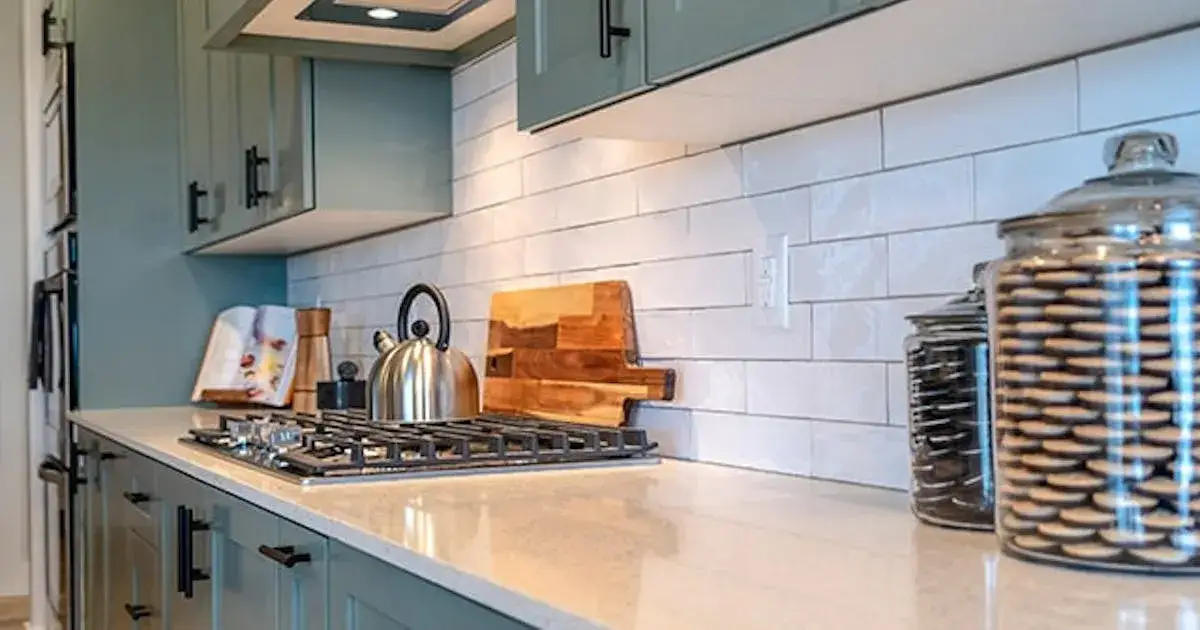 Jaki blat do kuchni - wybierz idealny materiał na swój styl