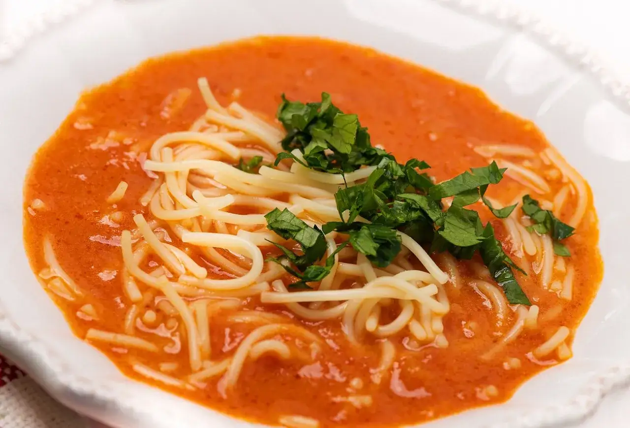 Idealny makaron do pomidorowej i ogórkowej? Znam te triki!