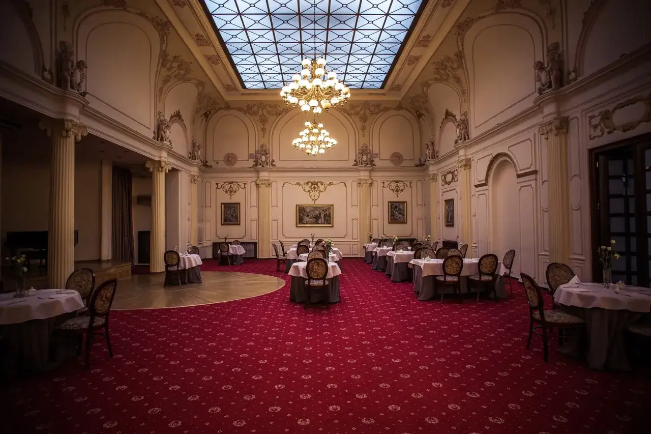 Grand Hotel Łódź kiedy otwarcie - poznaj datę i historię hotelu