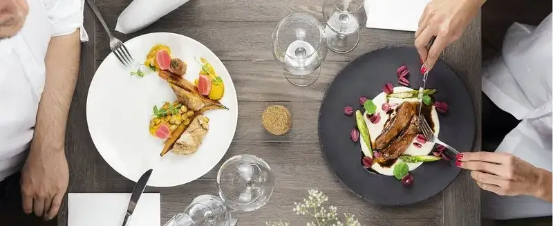 Gdzie zjeść w Wiśle? Najlepsze restauracje, które musisz poznać