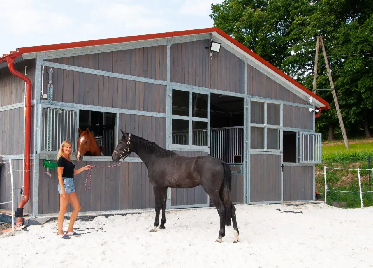 Stajnie koni w Legionowie – najlepsze oferty i opinie klientów
