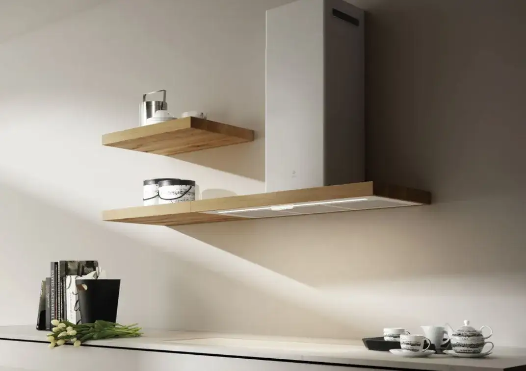 Okap w bloku: Podłączasz do wentylacji? Poznaj ryzyko i alternatywy.