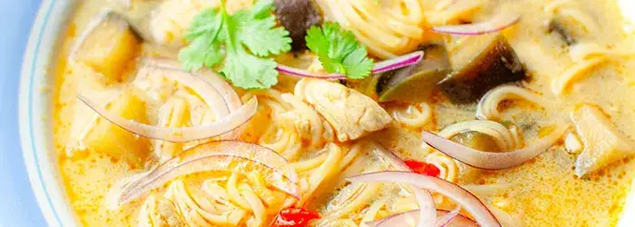 Jak zrobić zupę tajską – prosty przepis na aromatyczną potrawę