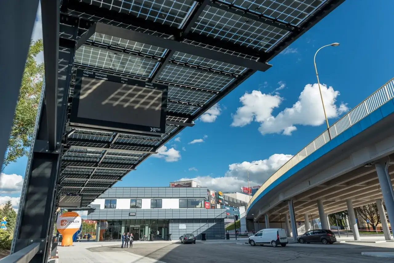 Rzeszów-Tarnobrzeg Marcel: Skąd odjazd? Dworzec Lokalny i rozkład