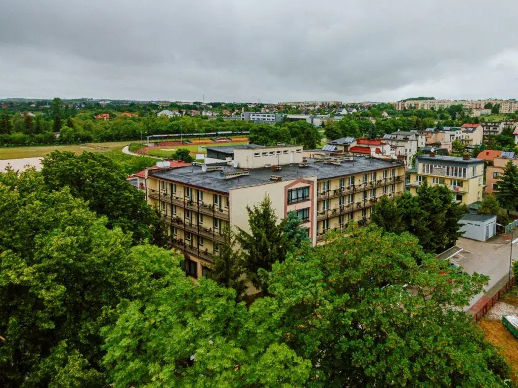 Sanatorium Krystyna Busko-Zdrój: Pełnopłatne turnusy rehabilitacyjne bez ukrytych kosztów