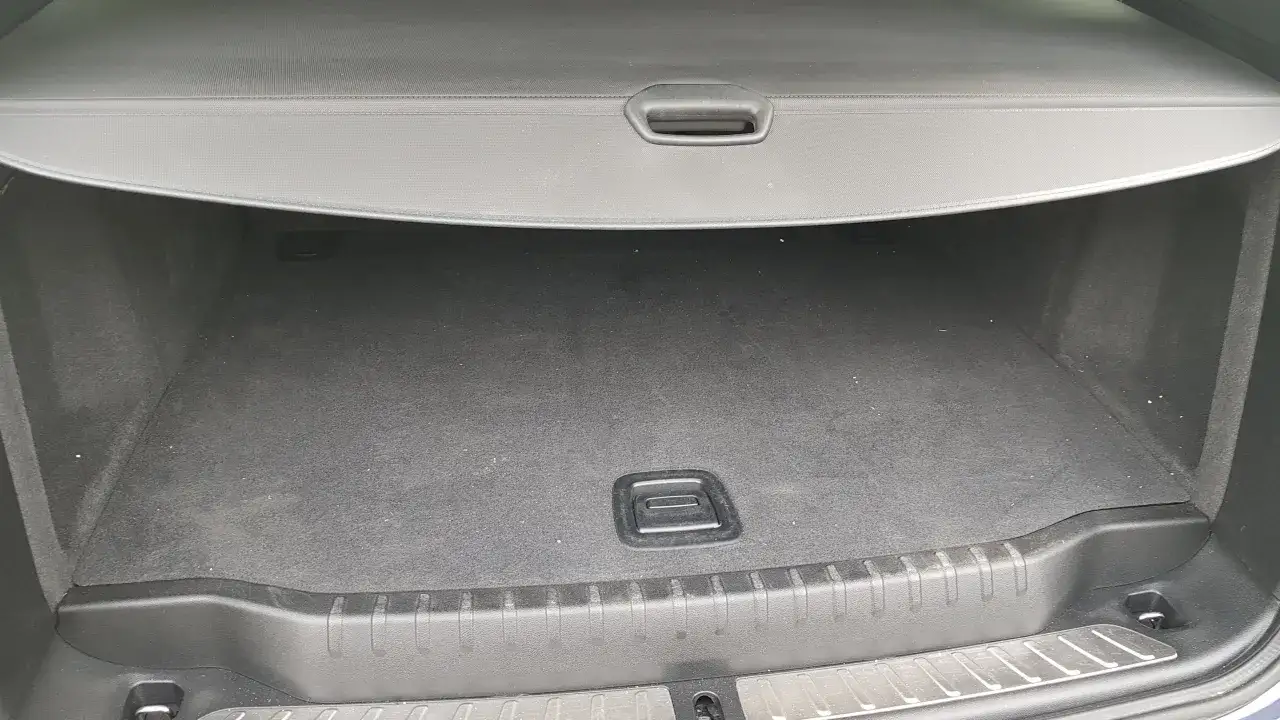 Gdzie jest koło zapasowe w BMW X3? Sprawdź, co kryje Twój bagażnik