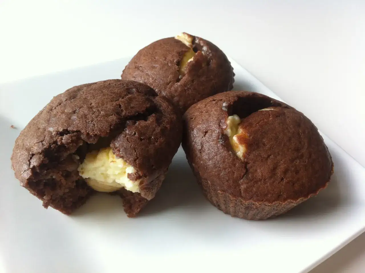 Jak perfekcyjnie nadziać muffinki – proste techniki i najlepsze nadzienia