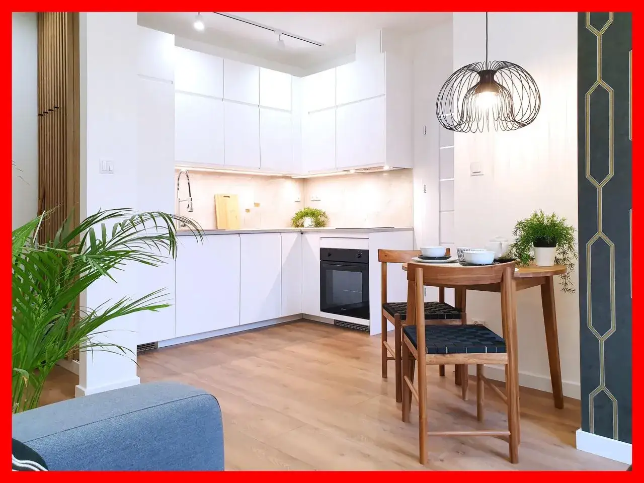 Prowizja za sprzedaż mieszkania z pośrednikiem: Jak nie przepłacić?