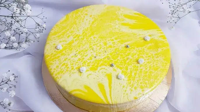 Jak zrobić glazurę na tort - prosta receptura, która zachwyci smakoszy