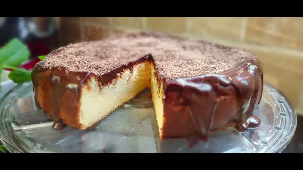 Co zamiast polewy na sernik – proste i smaczne alternatywy bez tradycyjnej polewy