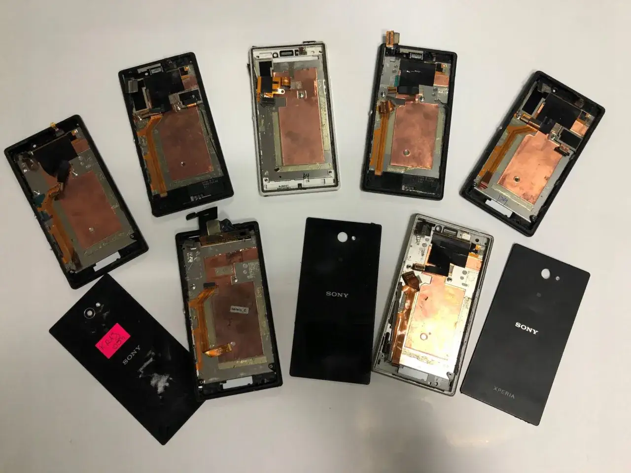 Ile kosztuje wymiana baterii w Sony Xperia M2? Sprawdź ceny i serwisy