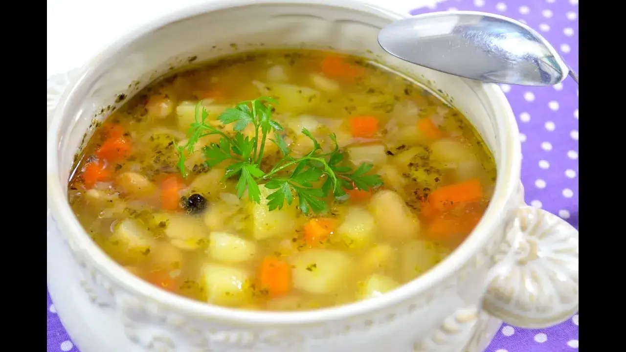 Zupa fasolowa: przepis krok po kroku i sekrety idealnego smaku